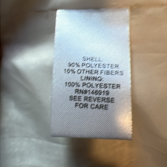 Chanel Style White Tweed Jacket Zip Front
Frayed Trim Cropped Blazer - Picture 7 of 7